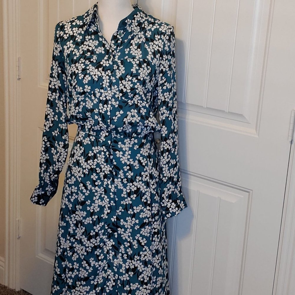Who What Wear Button up Floral Midi Dress